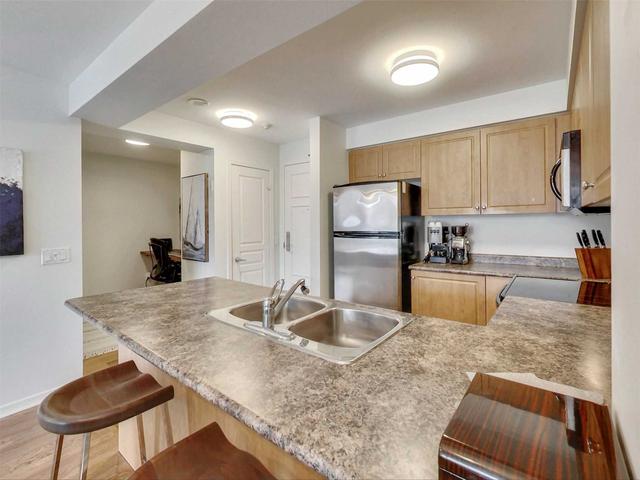 213 - 330 Red Maple Rd, Condo with 1 bedrooms, 1 bathrooms and 1 parking in Richmond Hill ON | Image 24
