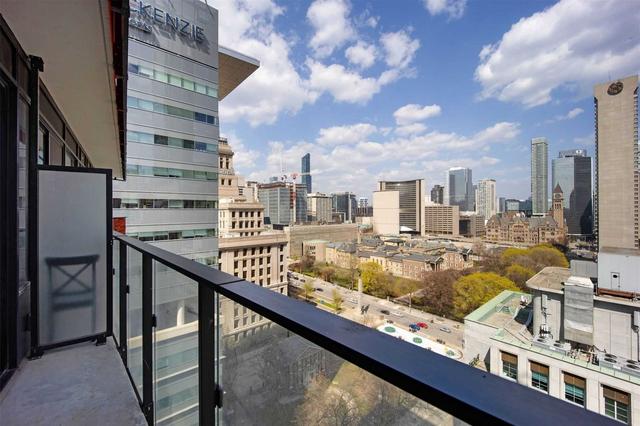 1610 - 215 Queen St W, Condo with 1 bedrooms, 1 bathrooms and 0 parking in Toronto ON | Image 4