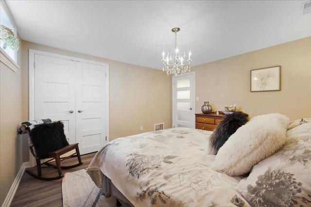 70 Carnegie St, House detached with 2 bedrooms, 2 bathrooms and 5 parking in Scugog ON | Image 20