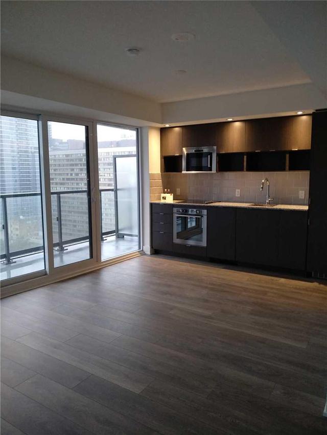 1501 - 89 Mcgill St, Condo with 1 bedrooms, 1 bathrooms and null parking in Toronto ON | Image 6