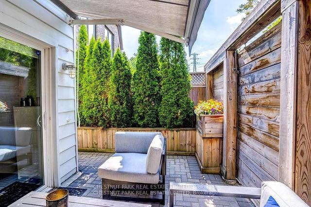 210 Macpherson Ave, House semidetached with 3 bedrooms, 2 bathrooms and 1 parking in Toronto ON | Image 18
