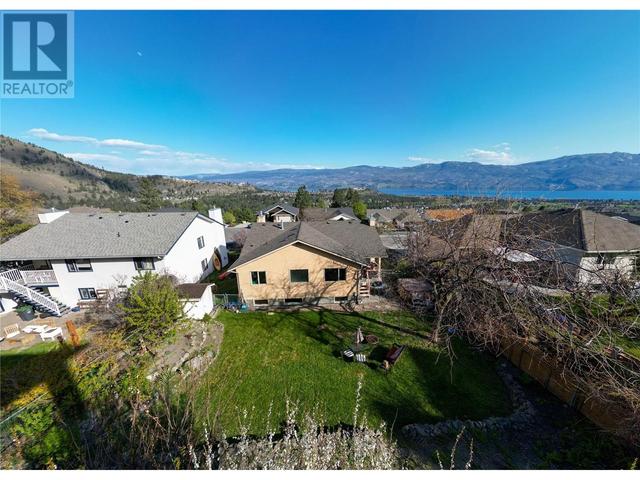 3350 Sundance Drive, House detached with 5 bedrooms, 3 bathrooms and 7 parking in West Kelowna BC | Image 18