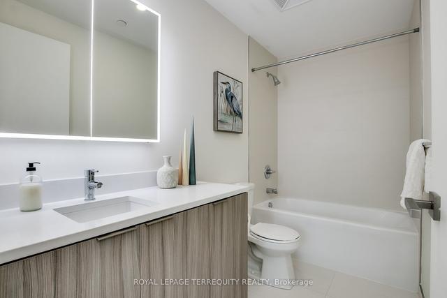 703 - 223 St Clair Ave W, Condo with 2 bedrooms, 2 bathrooms and 1 parking in Toronto ON | Image 25