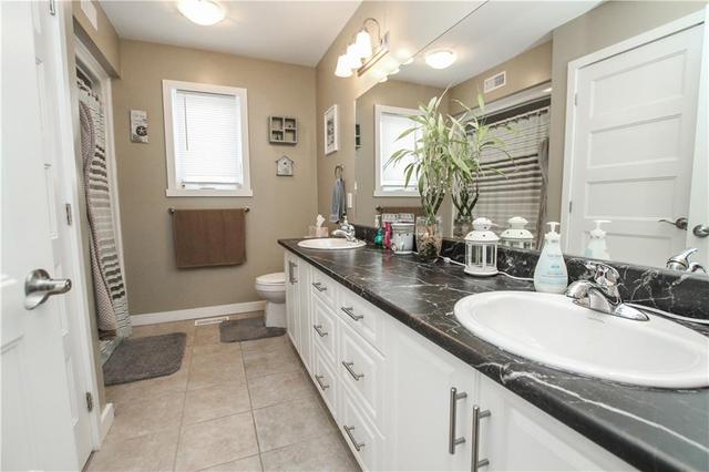 202 Bellwood Drive, Home with 3 bedrooms, 2 bathrooms and 2 parking in Cornwall ON | Image 9