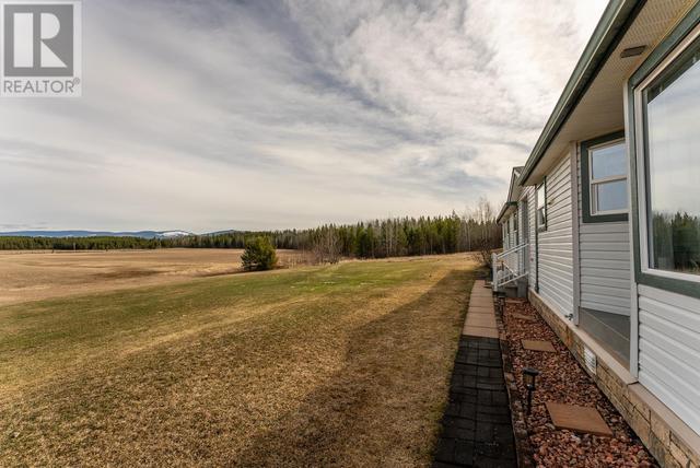 8410 Plett No 1 Road, House other with 3 bedrooms, 2 bathrooms and null parking in Cariboo B BC | Image 26