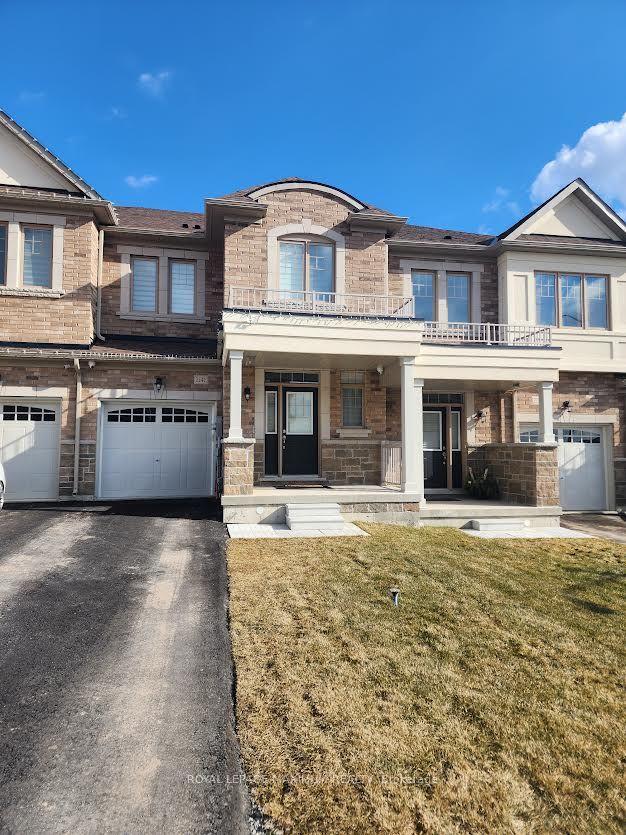 2141 Speare Crt, House attached with 3 bedrooms, 3 bathrooms and 2 parking in Innisfil ON | Image 12