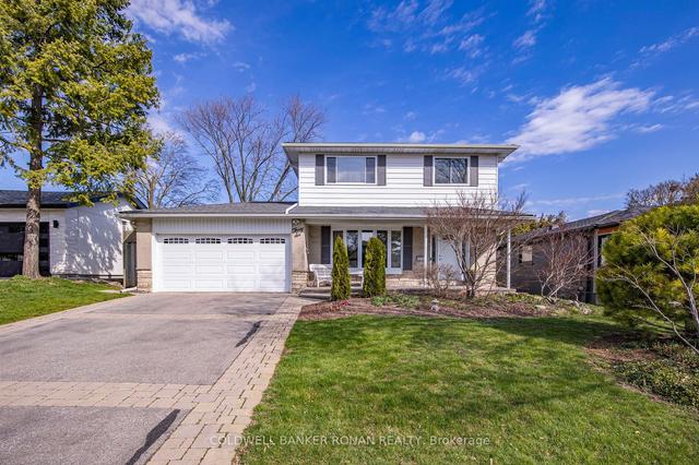 36 Donalbain Cres, House detached with 4 bedrooms, 2 bathrooms and 6 parking in Markham ON | Image 1