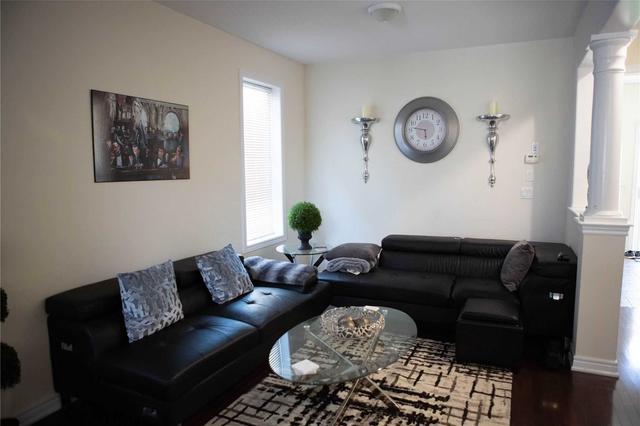 54 Terme Ave, House semidetached with 3 bedrooms, 3 bathrooms and 4 parking in Vaughan ON | Image 18