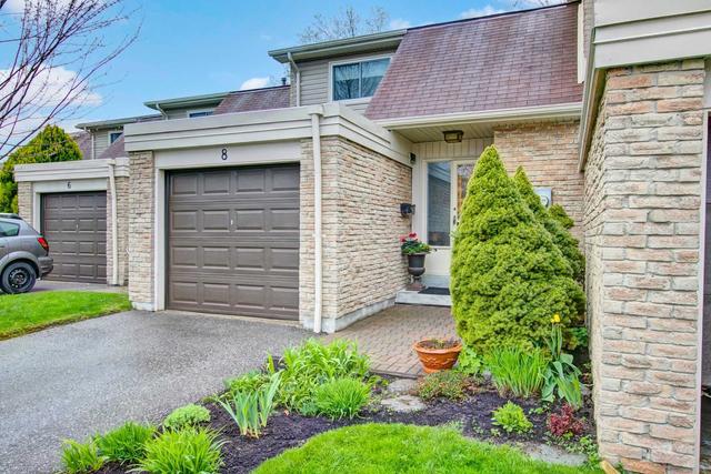 8 Chamberlain Crt, Townhouse with 3 bedrooms, 2 bathrooms and 2 parking in Ajax ON | Image 12