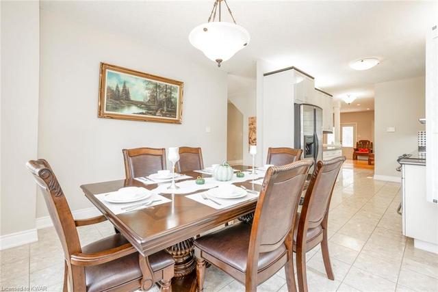 239 The Lions Gate, House detached with 8 bedrooms, 5 bathrooms and 6 parking in Waterloo ON | Image 13