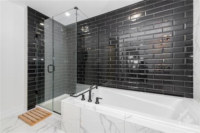 66 Longworth Avenue, Townhouse with 3 bedrooms, 3 bathrooms and 3 parking in Ottawa ON | Image 22