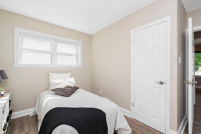 971 Boothman Ave, House detached with 3 bedrooms, 2 bathrooms and 4 parking in Burlington ON | Image 10