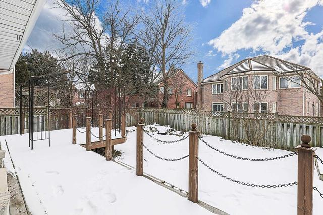 30 John Button Blvd, House detached with 4 bedrooms, 5 bathrooms and 6 parking in Markham ON | Image 33