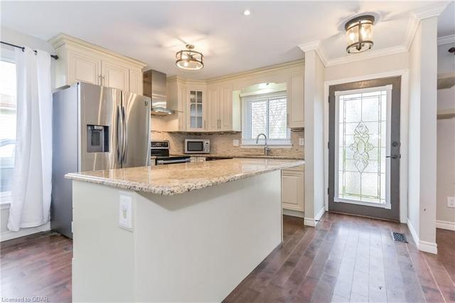 369 West Acres Drive, House detached with 3 bedrooms, 2 bathrooms and 2 parking in Guelph ON | Image 37