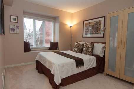th42 - 208 Niagara St, Townhouse with 3 bedrooms, 2 bathrooms and 1 parking in Toronto ON | Image 5