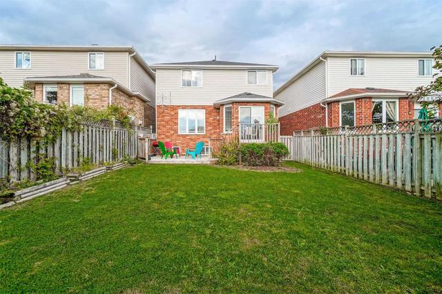 24 Raspberry Lane W, House detached with 3 bedrooms, 3 bathrooms and 3 parking in Guelph ON | Image 21