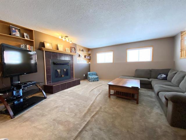 14 Sandy Drive, House detached with 5 bedrooms, 2 bathrooms and 4 parking in Whitecourt AB | Image 16