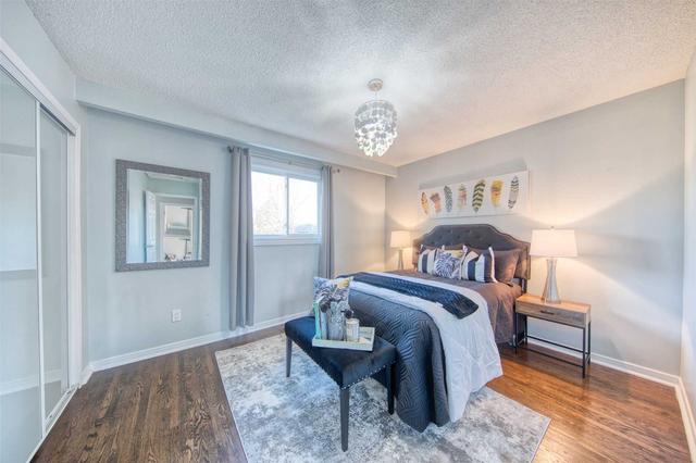 9 Toms Crt, House detached with 4 bedrooms, 4 bathrooms and 6 parking in Whitby ON | Image 22