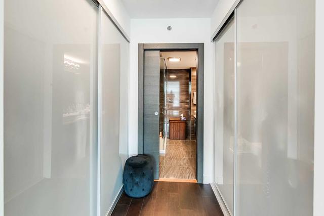 th02 - 220 George St, Townhouse with 2 bedrooms, 3 bathrooms and 1 parking in Toronto ON | Image 2