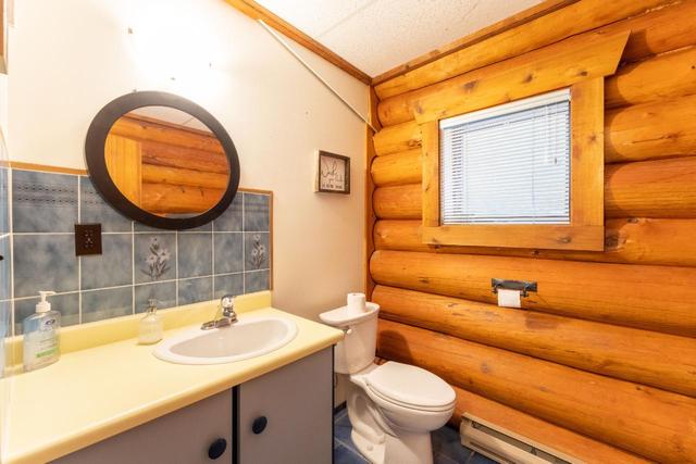 857 Riondel Rd, House detached with 3 bedrooms, 2 bathrooms and null parking in Central Kootenay A BC | Image 15