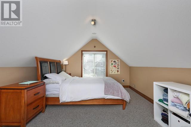 1866 Cardiff Cres, House detached with 3 bedrooms, 2 bathrooms and 3 parking in Courtenay BC | Image 27
