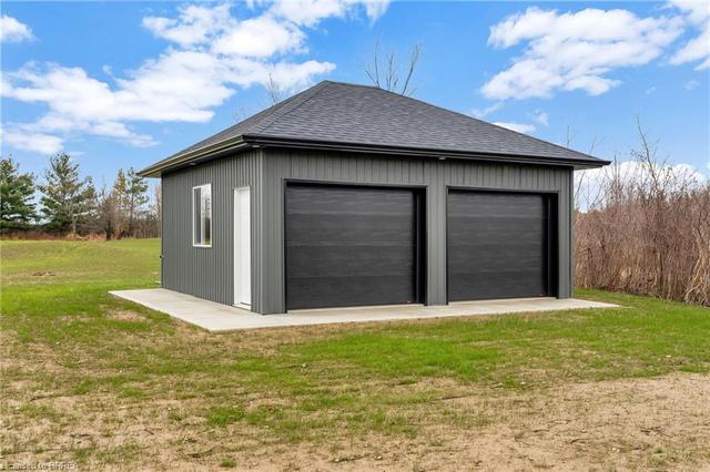 2197 Concession 12 Walpole Concession, House detached with 6 bedrooms, 3 bathrooms and 10 parking in Haldimand County ON | Image 20