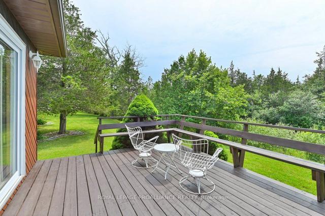 1156 Christian Rd, House detached with 3 bedrooms, 1 bathrooms and 7 parking in Prince Edward County ON | Image 20