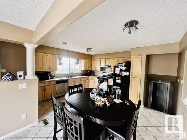 11441 162a Av Nw, House detached with 4 bedrooms, 2 bathrooms and 4 parking in Edmonton AB | Image 6