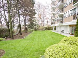 807 - 212 Kerr St, Condo with 2 bedrooms, 1 bathrooms and 1 parking in Oakville ON | Image 15