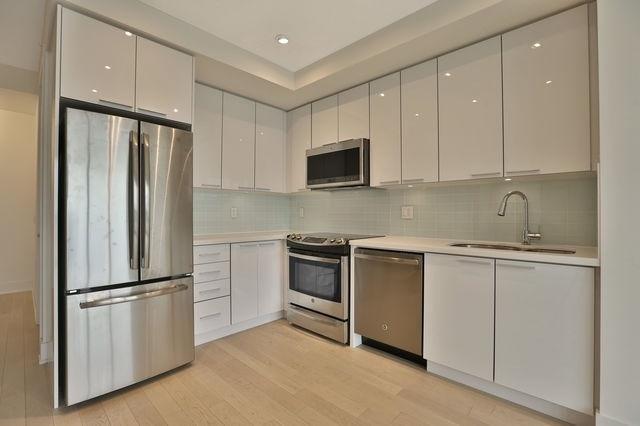 Lph 8 - 10 Park Lawn Rd, Condo with 1 bedrooms, 1 bathrooms and 1 parking in Toronto ON | Image 6