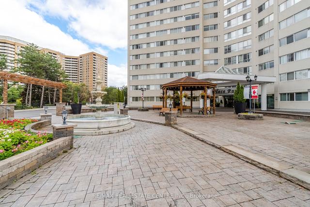 ph1 - 3695 Kaneff Cres, Condo with 3 bedrooms, 2 bathrooms and 2 parking in Mississauga ON | Image 28