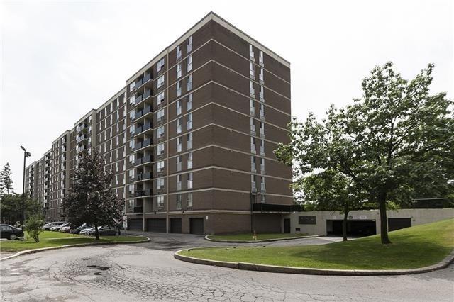 803 - 2825 Islington Ave, Condo with 3 bedrooms, 2 bathrooms and 1 parking in Toronto ON | Image 1