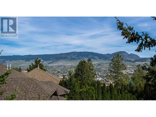 955 Purcell Court, House detached with 5 bedrooms, 3 bathrooms and 6 parking in Kelowna BC | Image 39