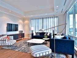 802 - 206 Bloor St W, Condo with 2 bedrooms, 3 bathrooms and 2 parking in Toronto ON | Image 5