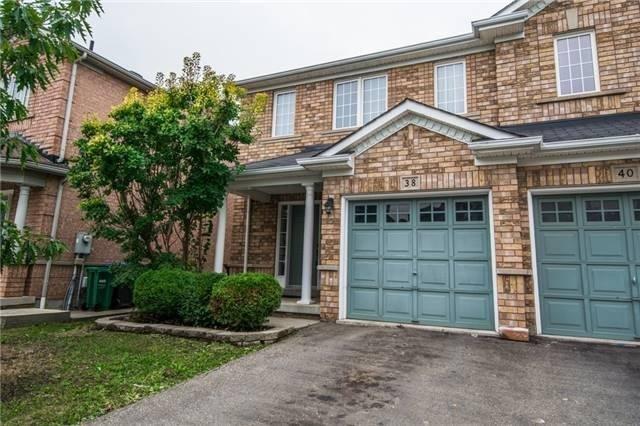 38 Trumpet Valley Blvd, House semidetached with 3 bedrooms, 4 bathrooms and 2 parking in Brampton ON | Image 1