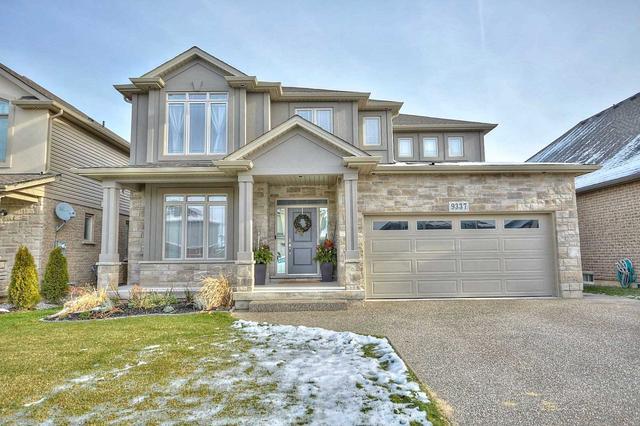 9337 Madison Cres, House detached with 5 bedrooms, 5 bathrooms and 6 parking in Niagara Falls ON | Image 1