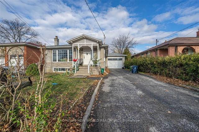 146 Pleasant Ave, House detached with 3 bedrooms, 3 bathrooms and 4 parking in Toronto ON | Image 1