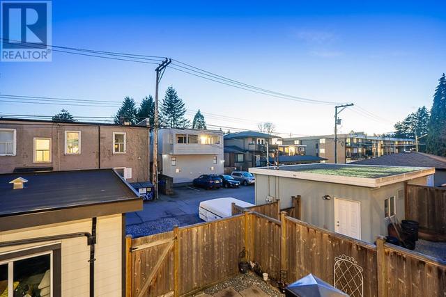 357 E 4th Street, House detached with 5 bedrooms, 5 bathrooms and 2 parking in North Vancouver BC | Image 35