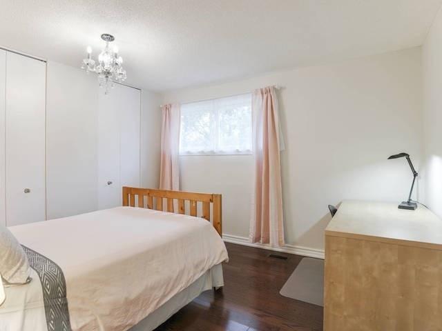 30 Shippigan Cres, House detached with 3 bedrooms, 4 bathrooms and 3 parking in Toronto ON | Image 17