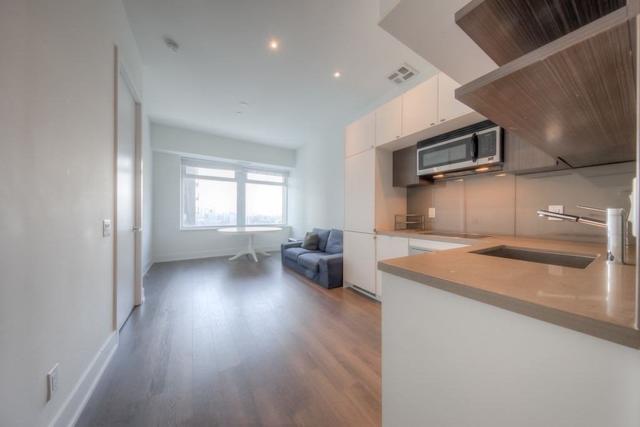1508 - 111 St. Clair Ave W, Condo with 1 bedrooms, 2 bathrooms and 1 parking in Toronto ON | Image 18