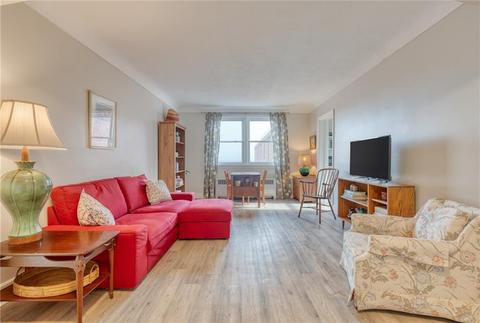410b - 5 East 36th Street, Condo with 1 bedrooms, 1 bathrooms and null parking in Hamilton ON | Card Image