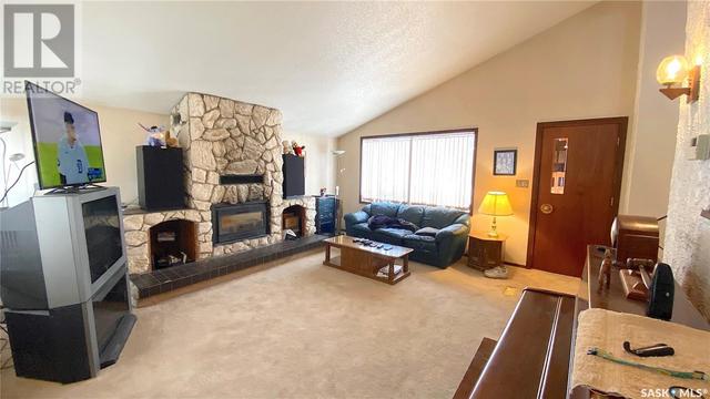 2428 6a Avenue W, House detached with 4 bedrooms, 2 bathrooms and null parking in Prince Albert SK | Image 7