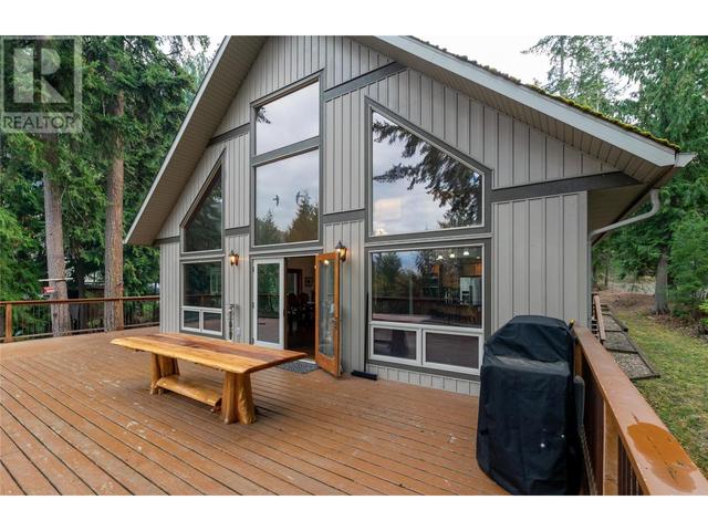 2611 Duncan Road, House detached with 5 bedrooms, 3 bathrooms and 2 parking in Columbia Shuswap C BC | Image 71