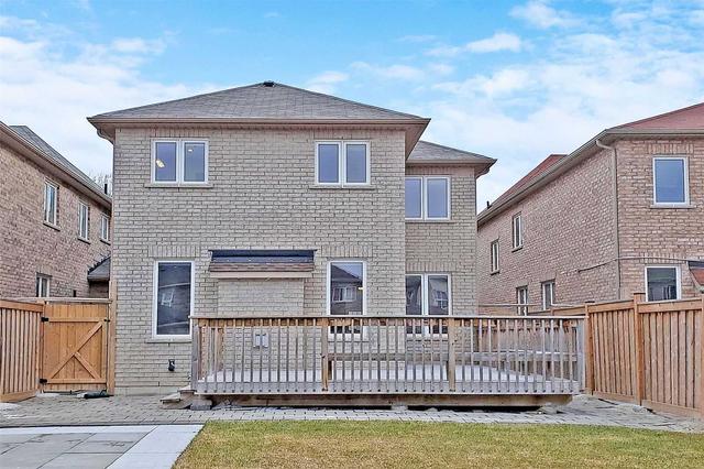 284 Helen Ave, House detached with 4 bedrooms, 6 bathrooms and 6 parking in Markham ON | Image 32