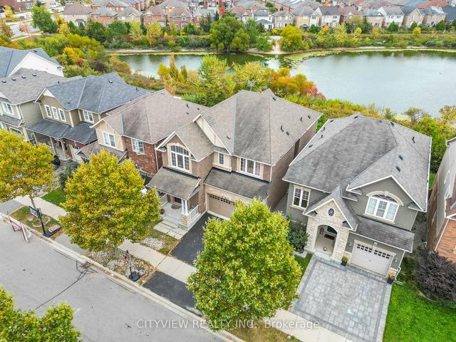 668 Snider Terr, House detached with 4 bedrooms, 4 bathrooms and 4 parking in Milton ON | Image 1