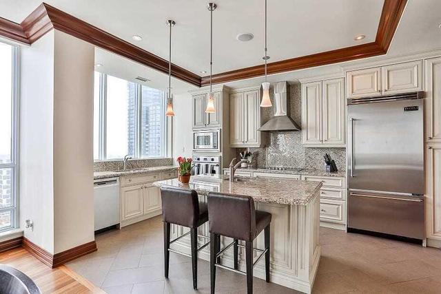 4301 - 763 Bay St, Condo with 4 bedrooms, 4 bathrooms and 4 parking in Toronto ON | Image 9