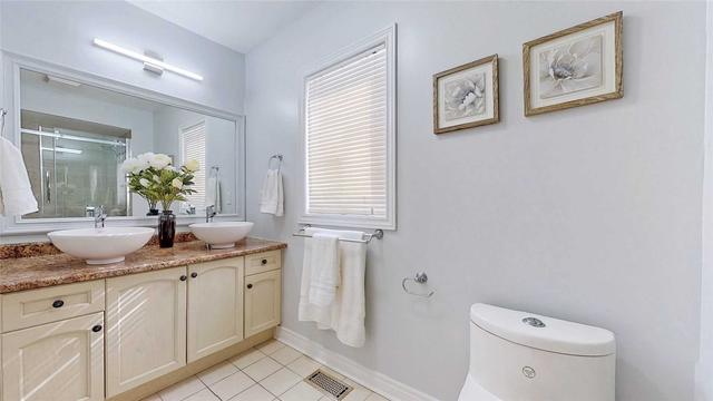 80 Conover Ave, House detached with 4 bedrooms, 3 bathrooms and 4 parking in Aurora ON | Image 31