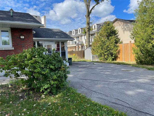 50 Jacobson Ave, House detached with 3 bedrooms, 1 bathrooms and 4 parking in St. Catharines ON | Image 20