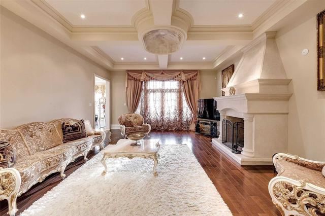 36 Thornbank Rd, House detached with 5 bedrooms, 10 bathrooms and 9 parking in Vaughan ON | Image 5