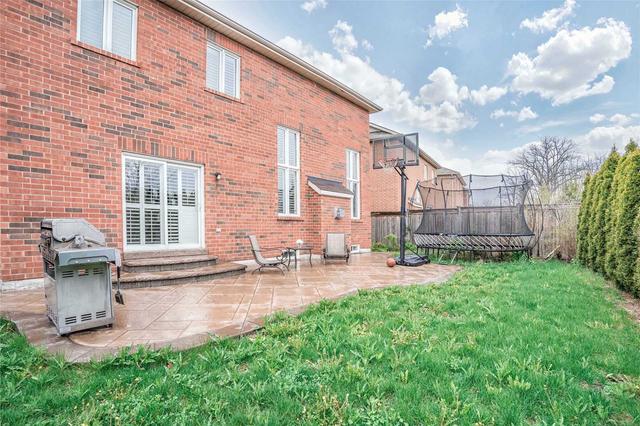 820 Stargazer Dr, House detached with 4 bedrooms, 4 bathrooms and 4 parking in Mississauga ON | Image 33